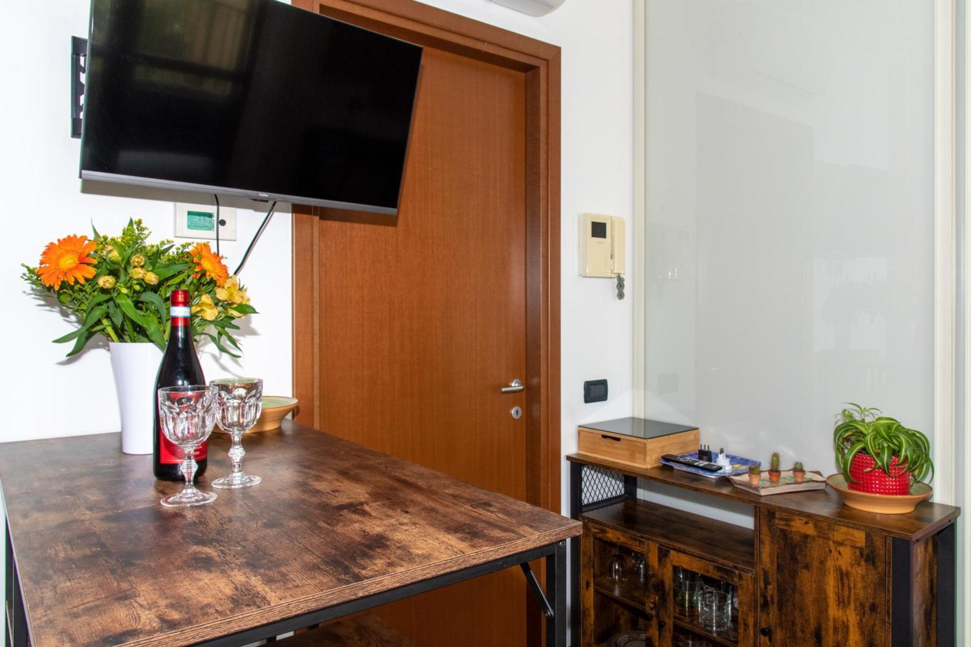 10 Minutes Duomo-Elegant Apt Milan Exterior photo